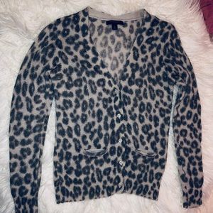 🎉CLOSET CLEAROUT!  Banana Republic Wool Blend Sweater